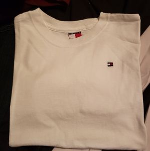 Vintage Tommy Hilfiger t shirt